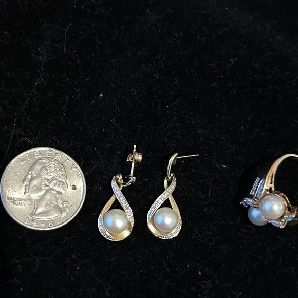 Honora 14KT Gold Freshwater Pearl & Diamond Earrings - Picture 7 of 7